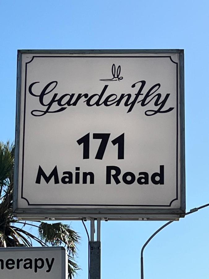 Somerset West Garden Apartments 1 외부 사진